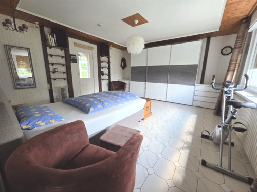 Schlafzimmer Anbau EG - 