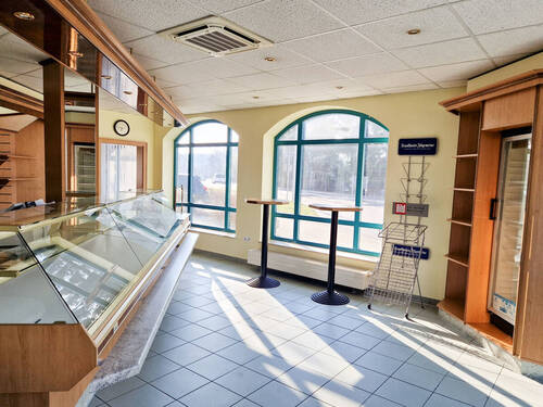 Gewerberaum, Laden - Tolle Gewerbeeinheit im Zentrum von Weißenborn nahe Freiberg zu vermieten!