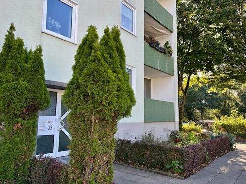 Haustür - 3 Zimmer Etagenwohnung in Dortmund