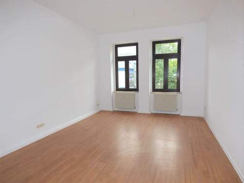 Zimmer 1 - 3 Zimmer Etagenwohnung in Leipzig