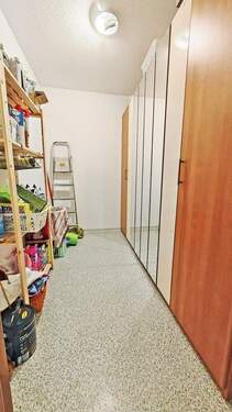 Großer Abstellraum oben - 