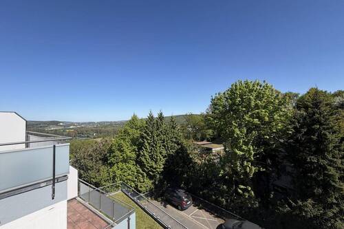 Ausblick - Zentral gelegene 2-Zimmer-Eigentumswohnung mit Balkon und Garage in Wetter-Volmarstein