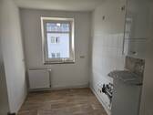 1.OG li Küche.jpg - Etagenwohnung mit 67,50 m² in Wiesenau zur Miete