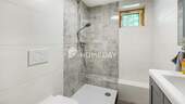 KG Badezimmer 1 - 
