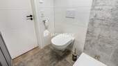 KG Badezimmer 2 - 