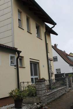 Ostansicht - Einfamilienhaus mit 262,00 m² in Ansbach-Meinhardswinden zum Kaufen