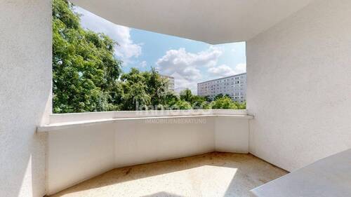 große Loggia - 3 Zimmer Etagenwohnung zum Kaufen in Berlin