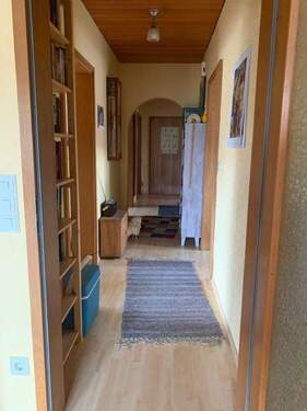 Flur - 4 Zimmer Etagenwohnung zur Miete in Veitsbronn