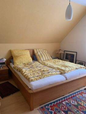 Schlafzimmer - Etagenwohnung mit 95,00 m² in Veitsbronn zur Miete