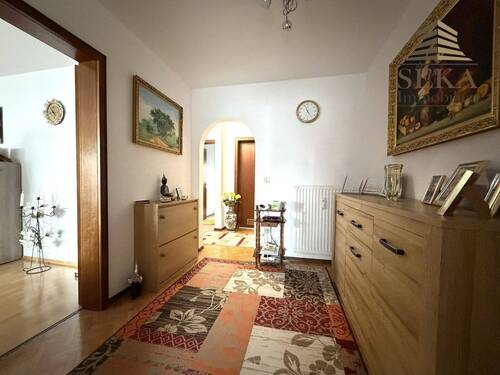 Esszimmer/Vorraum zu Küche Essbereich - Terrassenwohnung mit 88,00 m&sup2; in Straubing zum Kaufen