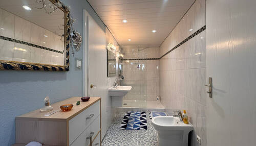 Badezimmer 1. Obergeschoss - 