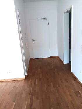 Flur - Etagenwohnung mit 73,40 m² in Leipzig zur Miete
