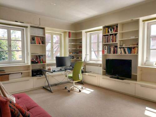 Büro/Bibliothek 1. Stock - 