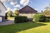 Garten, Blick auf die Scheune - 