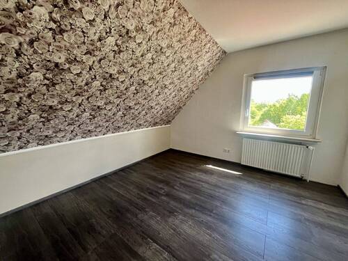 Schlafzimmer DG - 