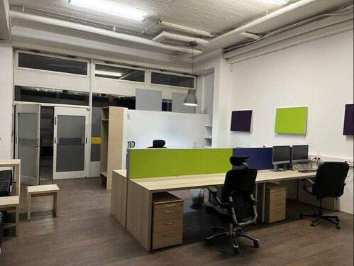 Freie Arbeitsplätze - 