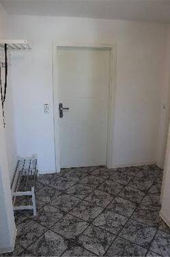 Flur - 3 Zimmer Etagenwohnung zum Kaufen in Wiesbaden