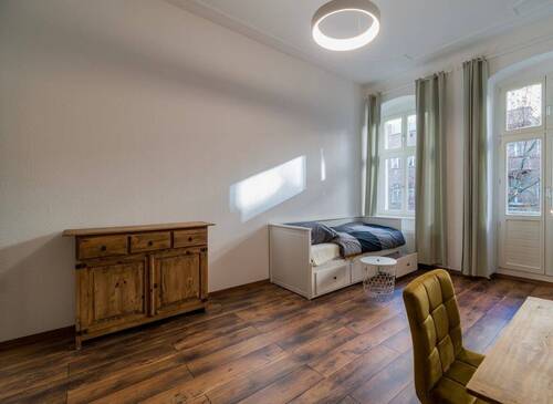 Wohnbereich - 1 Zimmer Etagenwohnung in Berlin