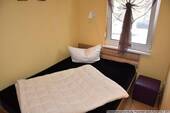 Schlafzimmer 2 - 