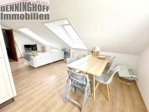 DG Wohn-/Esszimmer - 