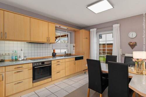Küche mit Zugang zur Terrasse 13,63 m² - 