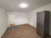 Zimmer Ansicht 2 - Etagenwohnung mit 29,70 m&sup2; in München zum Kaufen