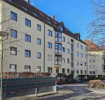 Toplage im Univiertel! Leerstehende 3-Zimmer-Wohnung mit Loggia, TG-Stellplatz und Aufzug - Augsburg Universitätsviertel