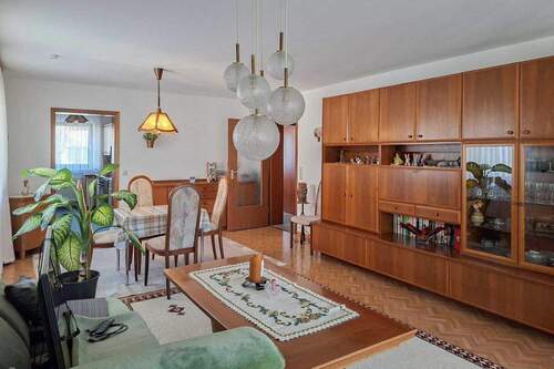 Wohn- und Essbereich - 3 Zimmer Einfamilienhaus in Augsburg