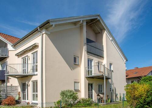 Westansicht - 2-Zimmer-Wohnung in ruhiger Wohnlage von Wallersdorf