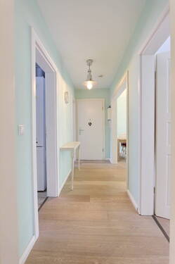 Flur - Etagenwohnung mit 62,50 m² in Hamburg zum Kaufen