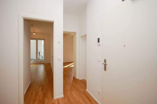 Diele - 5 Zimmer Etagenwohnung in Düsseldorf / Stadtmitte
