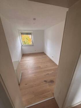 Kinder-/Arbeitszimmer - 