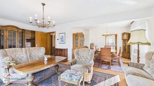 EG-Wohn- und Essbereich mit Zugang zum Balkon - Einfamilienhaus mit 131,00 m&sup2; in Perl / Besch zum Kaufen