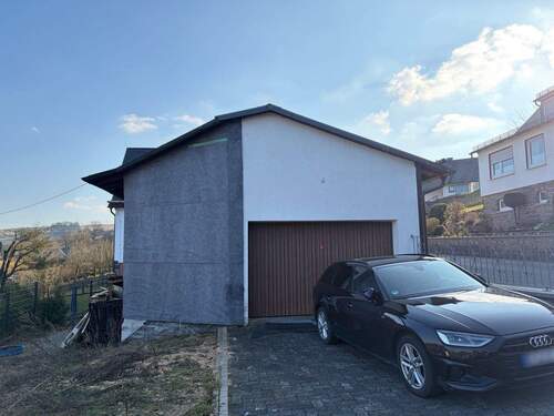 Seitenansicht der Garage - 