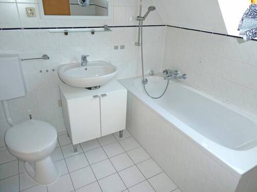 Badezimmer - 2 Zimmer Etagenwohnung in Nürnberg