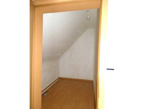 Abstellraum - Etagenwohnung mit 60,00 m&sup2; in Nürnberg zur Miete