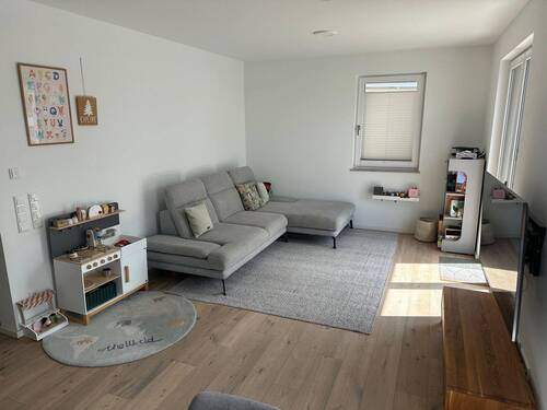 Wohn-Essbereich - Etagenwohnung mit 78,00 m&sup2; in Veitsbronn zur Miete