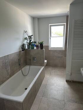 Modernes Badezimmer - 