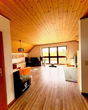 Wohnzimmer mit Panoramafenster - 
