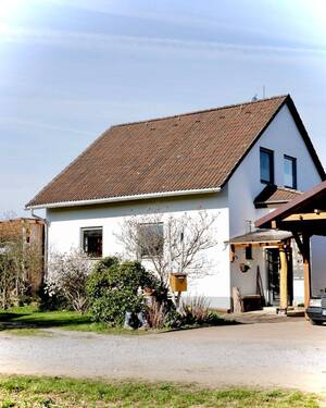 
Hausansicht - 5 Zimmer Einfamilienhaus zum Kaufen in Laußnitz