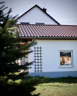 Seite/Garage - 