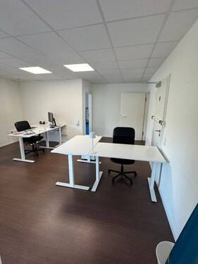 Schreibtischplätze 1 - Büro zur Miete in Much