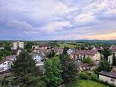 Tolle Aussicht.jpg - ***PROVISIONSFREI*** Großzügige und gepflegte 2 Zimmer-Wohnung mit Aufzug und herrlicher Aussicht!