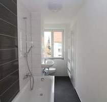 Pack die Badehose ein...helle 2-RW mit Wanne!!! - Freiberg