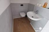 BERK Immobilien - WC Dach - 