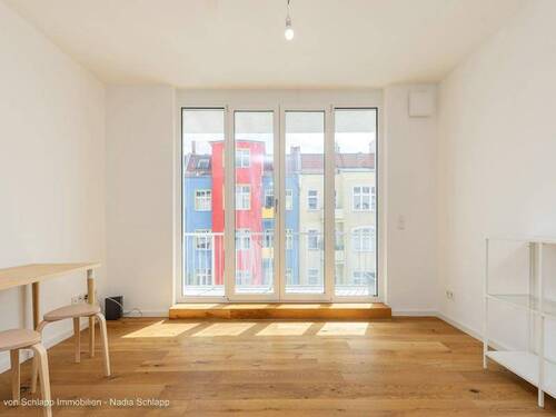 livingroom3-min - Etagenwohnung mit 50,00 m&sup2; in Berlin zum Kaufen