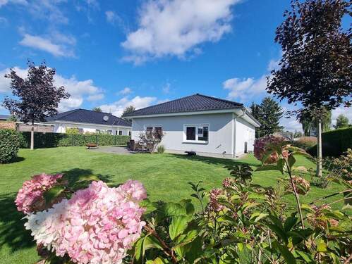 Vorderhaus vom Garten - 