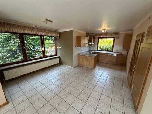 offene Küche EG - 6 Zimmer Mehrfamilienhaus, Wohnhaus in Toppenstedt