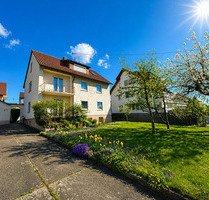 In Bestlage - Renovierungsbedürftiges 3-Familienhaus auf einem über 6 ar gr. Grundstück - Filderstadt Bernhausen
