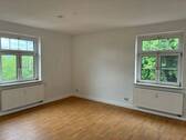 Wohnzimmer - * Familienwohnung im schönen Diemitz *